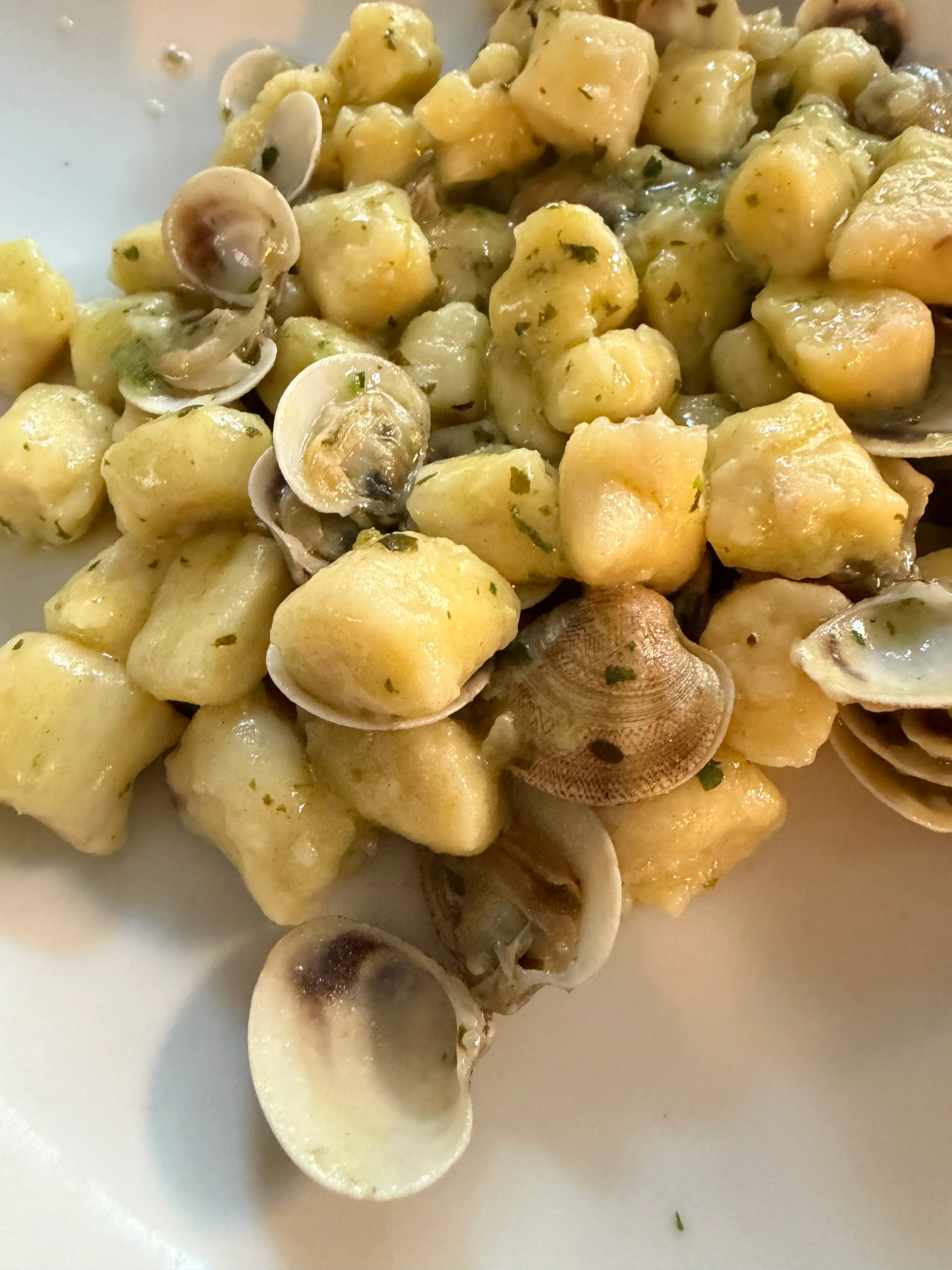 Gnocchi di pesce con Lupini